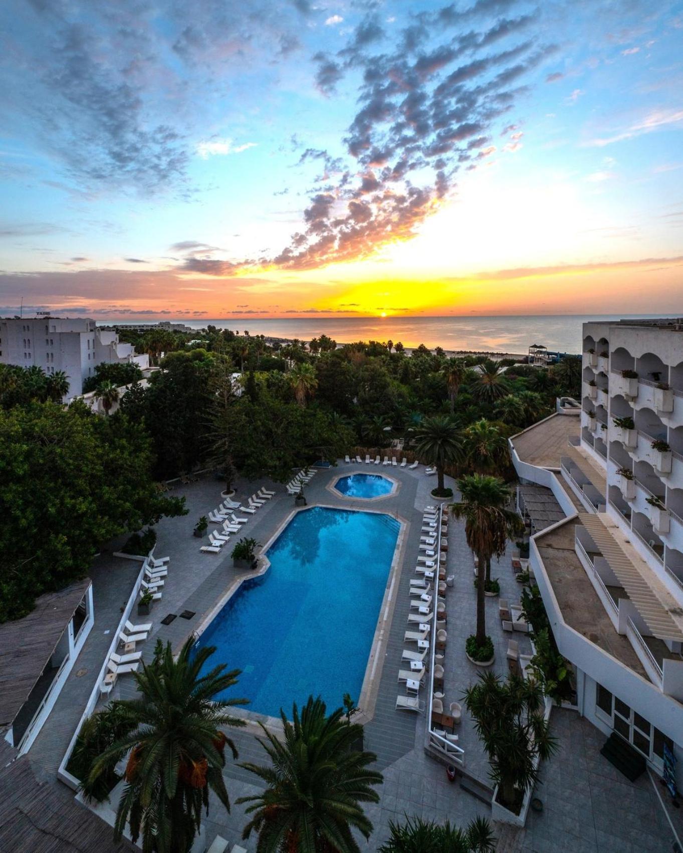 Hotel Golden Tulip President Hammamet Esterno foto